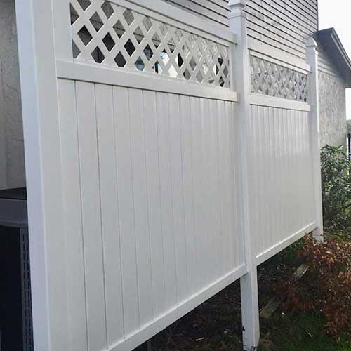 Vinyl fence pressure washing | Tampa, FL | First Response Pressure Wash